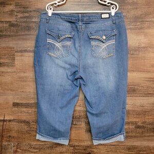 Earl Jeans 18 W Capri Cuffed Mid Rise Thick Stitch Medium Light Wash Stretch